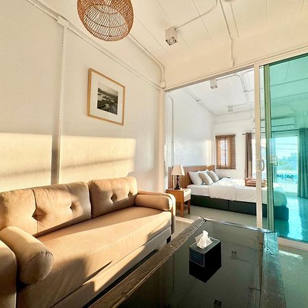Momento Hotel And Cafe Κον Καέν Εξωτερικό φωτογραφία